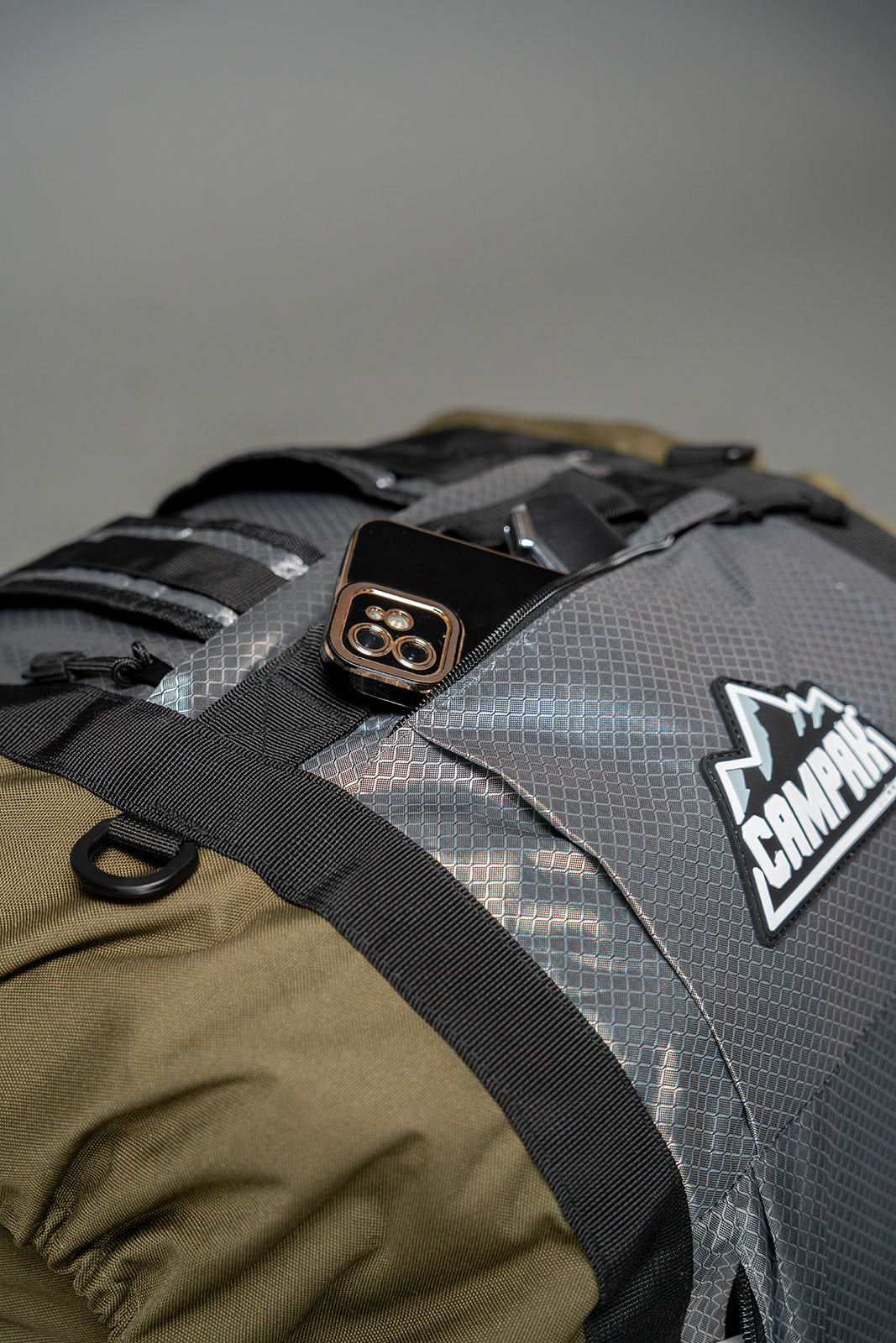 Medium Deluxe Campak Bag